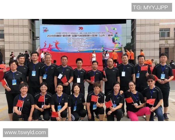 南京排球队与上海排球队赛后复盘探讨团队协作的成功与不足之处